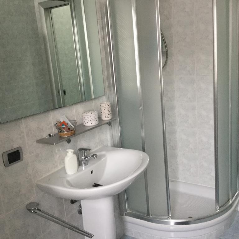 Niguarda Bicocca Flat Apartment Милано Екстериор снимка
